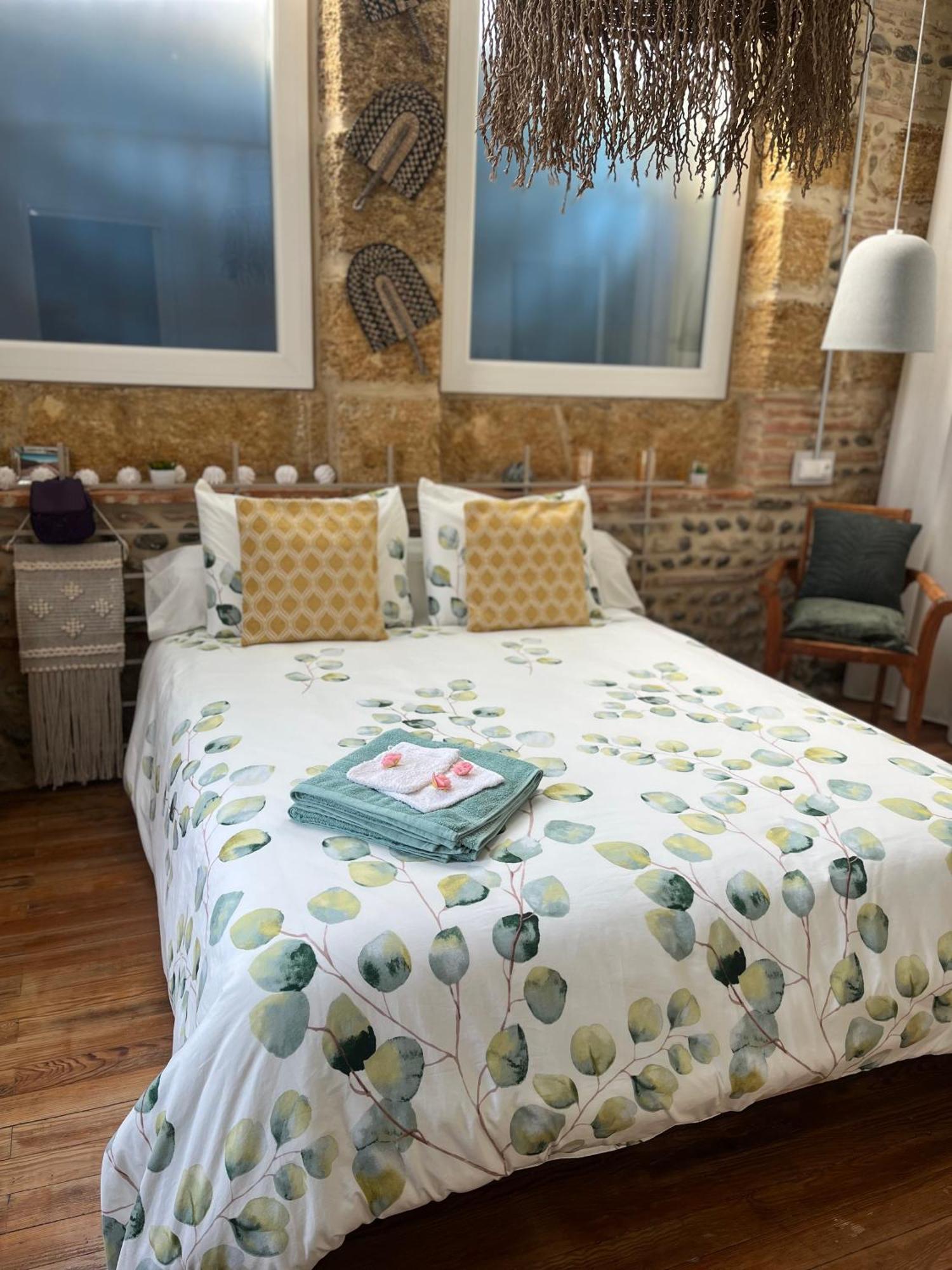 Chambre Dans Ancienne Ecole Cazères-sur-lʼAdour Dış mekan fotoğraf